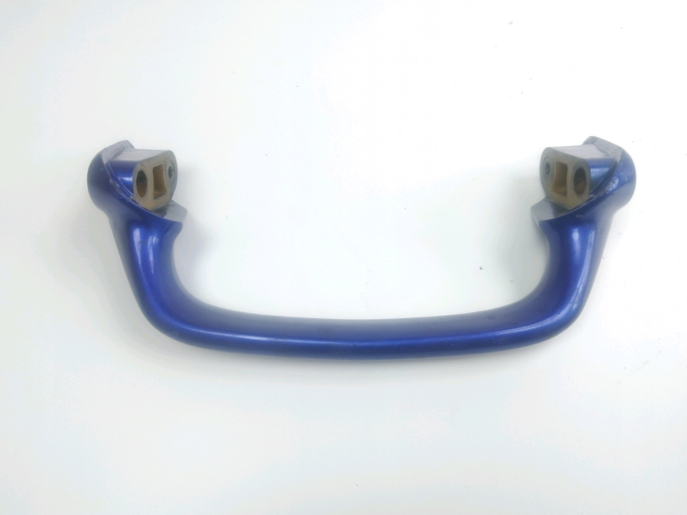 POIGNEE ARRIERE