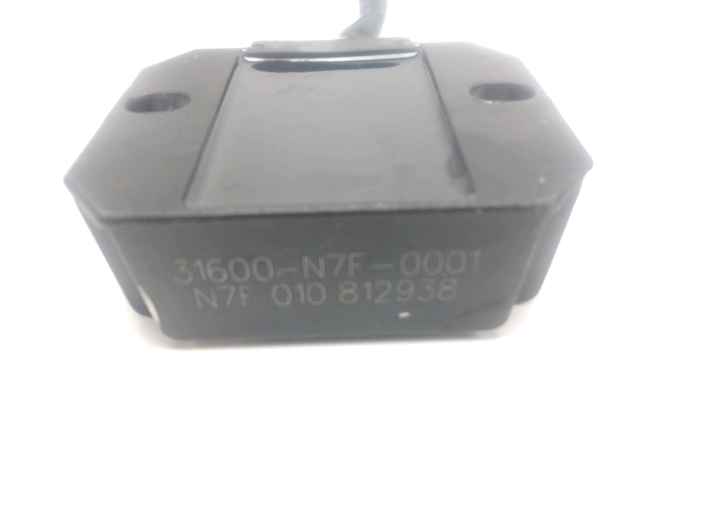 REGULATEUR DE TENSION