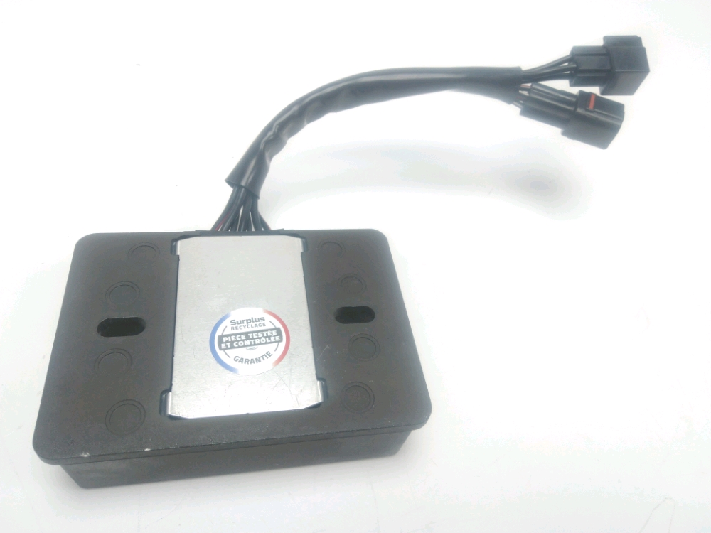 REGULATEUR DE TENSION