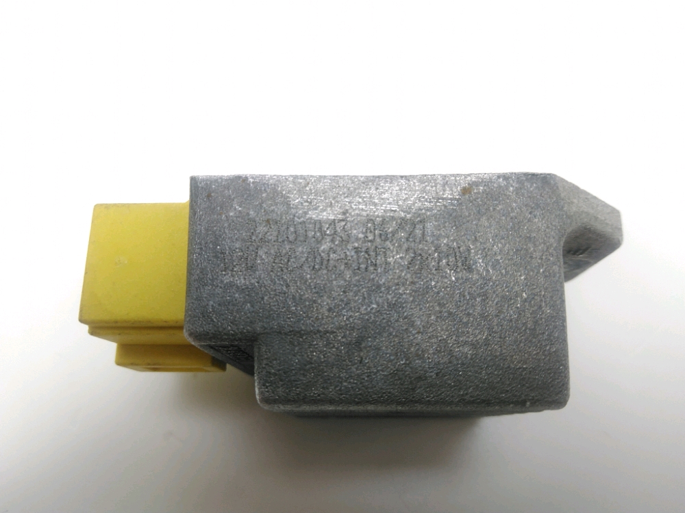 REGULATEUR DE TENSION