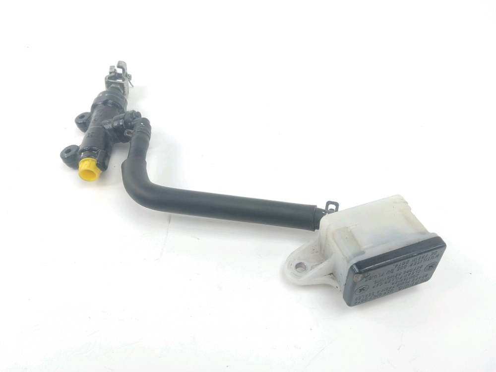 MAITRE CYLINDRE FREIN AR COMPLET