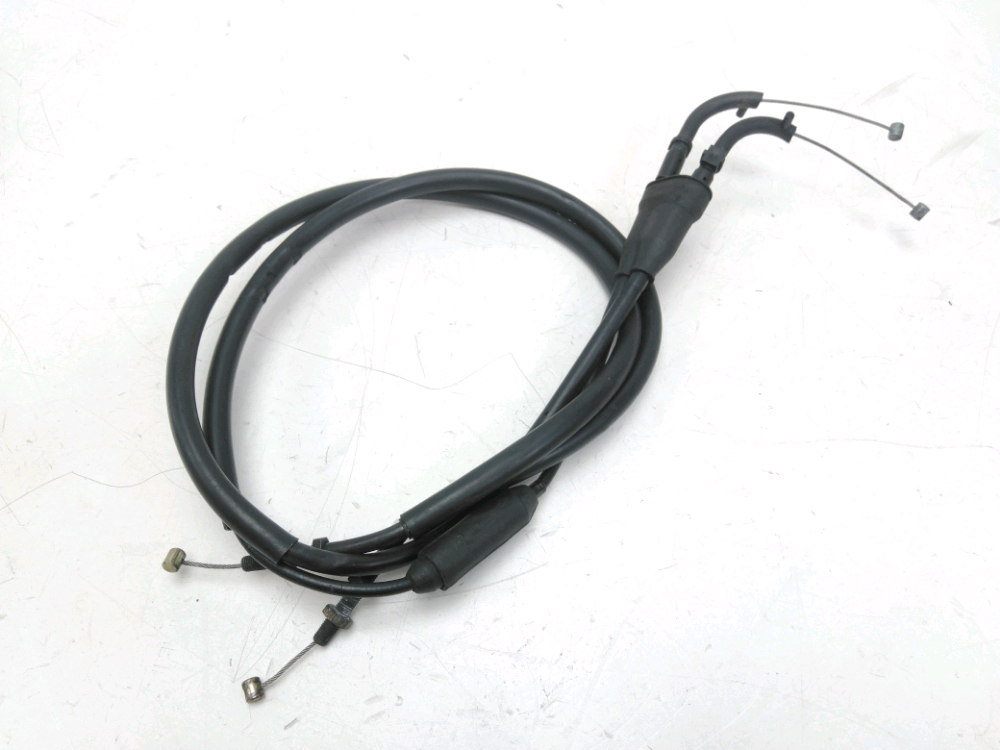 Cable d'accelerateur