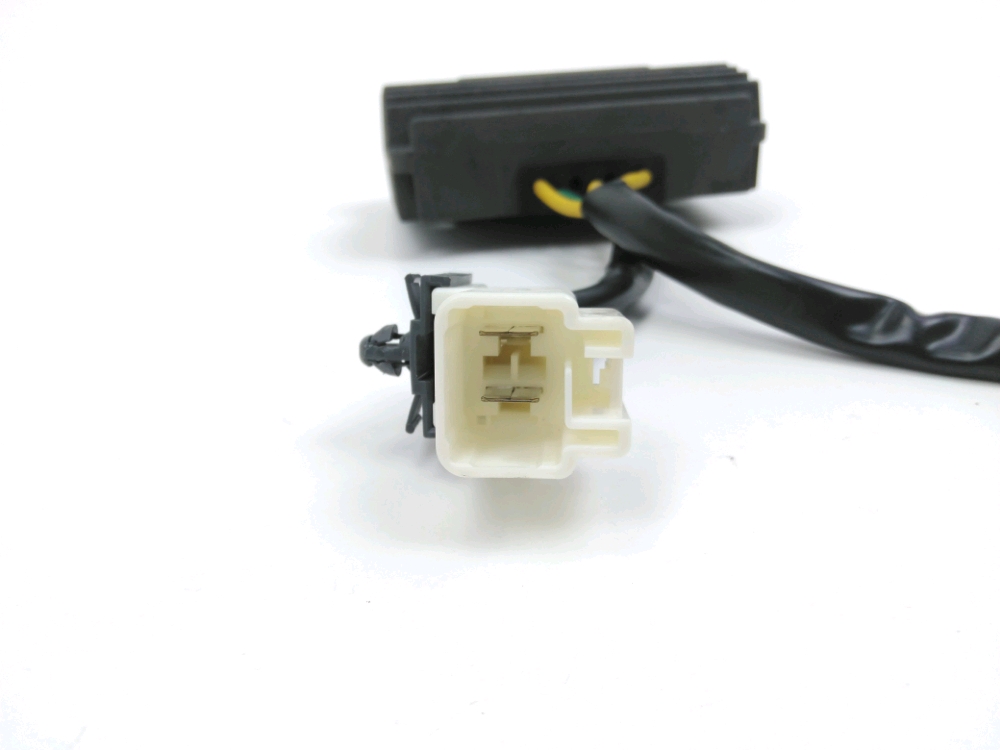 REGULATEUR DE TENSION