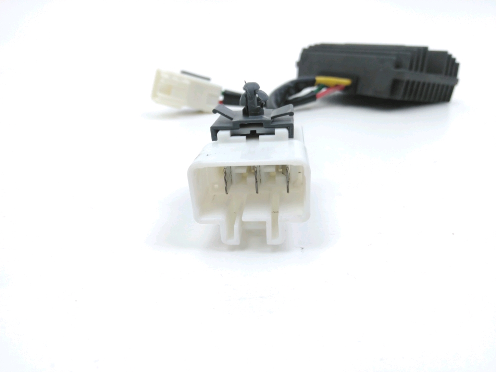 REGULATEUR DE TENSION