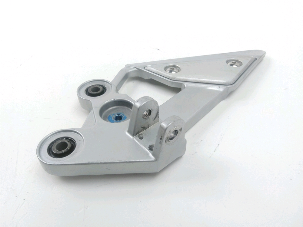 Platine avant gauche