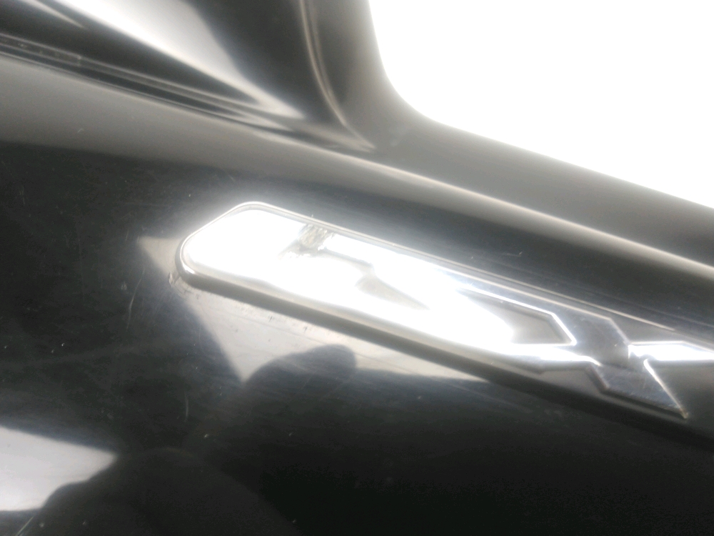 CACHE LATERAL GAUCHE