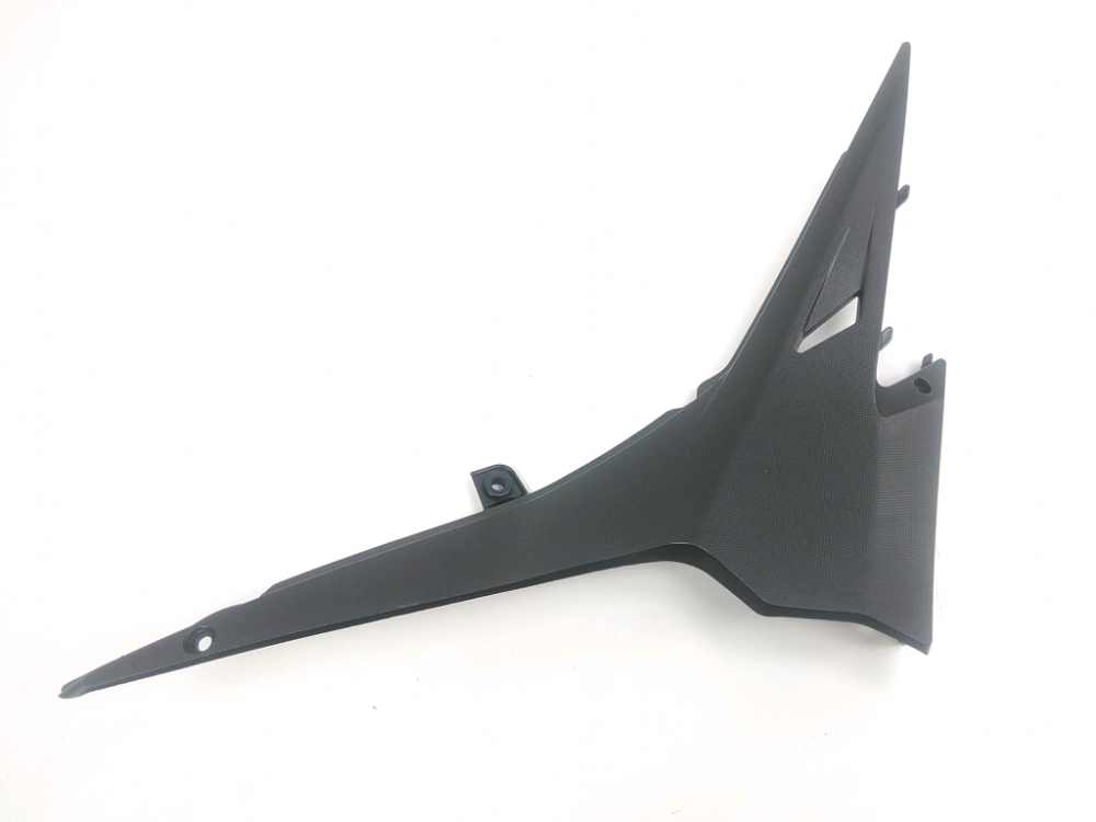 CACHE LATERAL GAUCHE