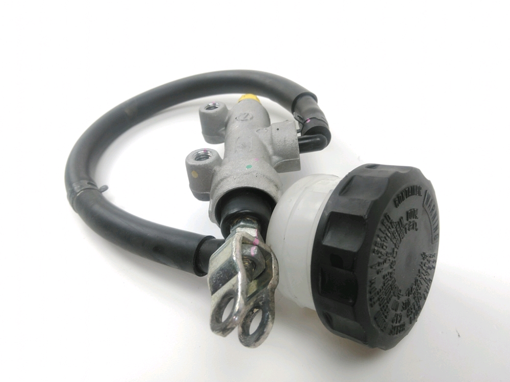 Maitre cylindre frein ar complet