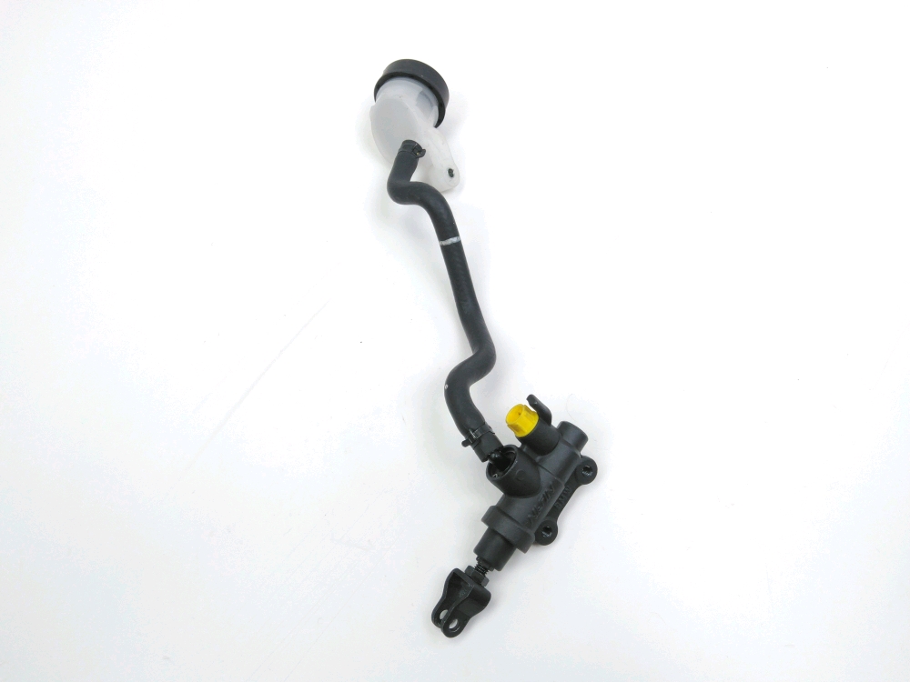 Maitre cylindre frein ar complet