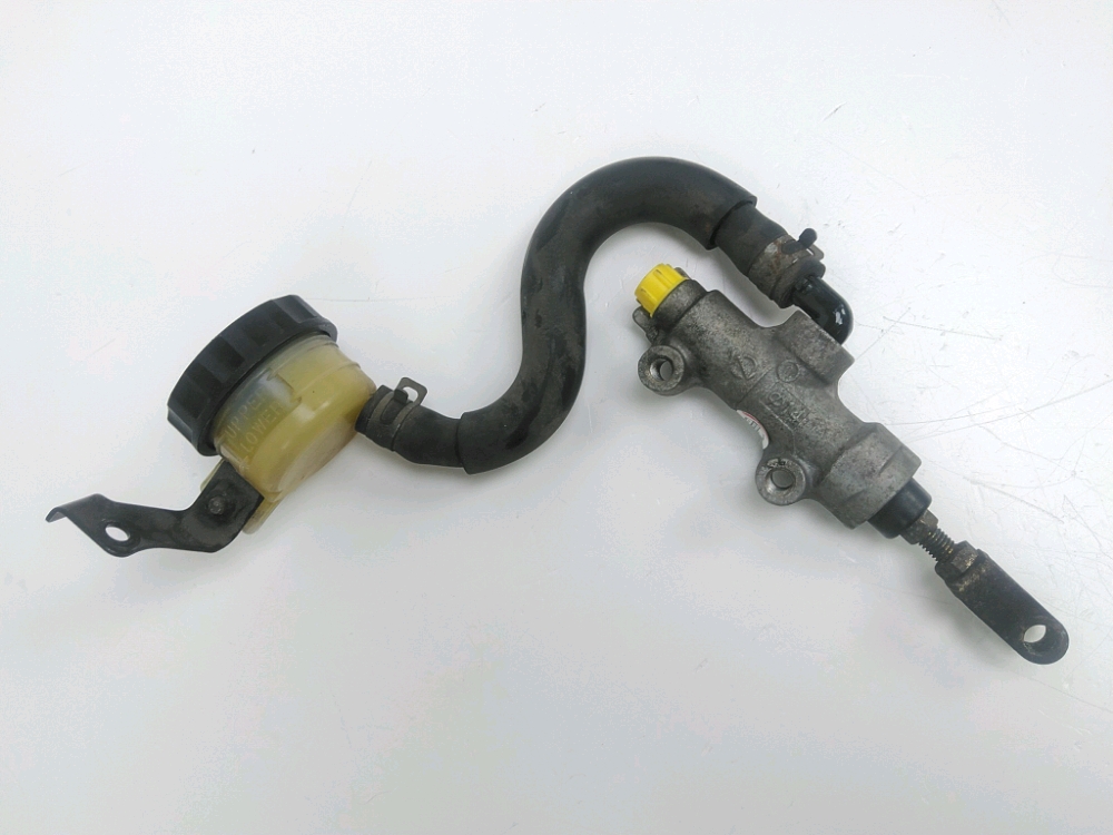 Maitre cylindre frein ar complet