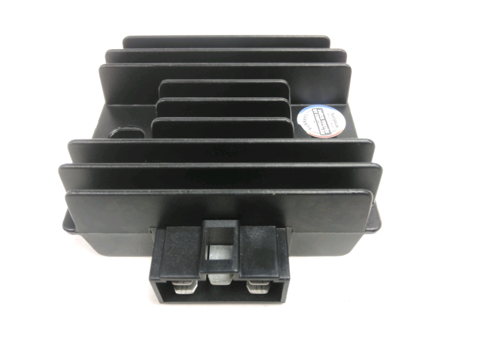 REGULATEUR DE TENSION