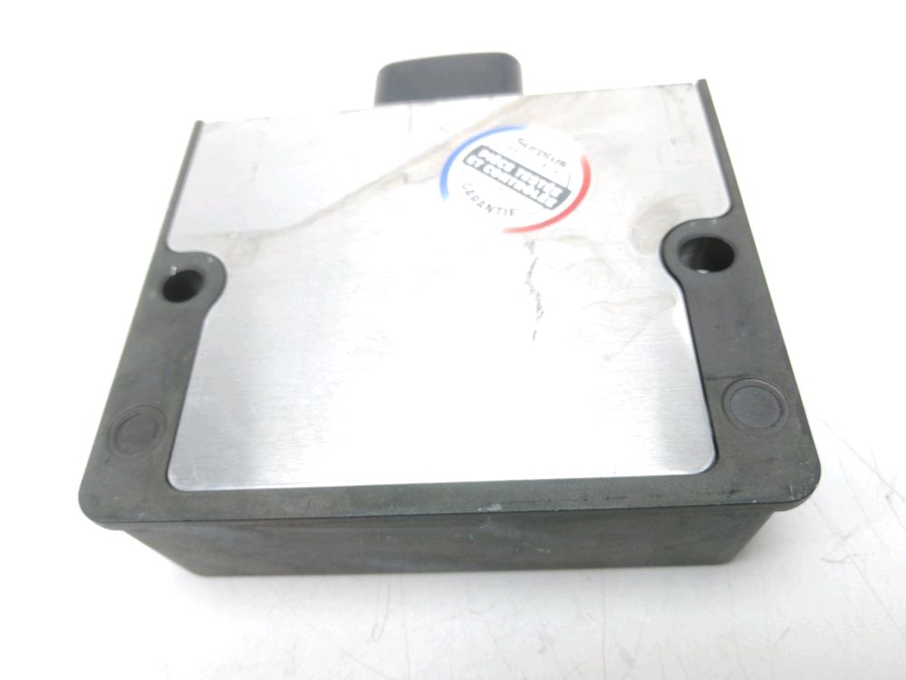 REGULATEUR DE TENSION