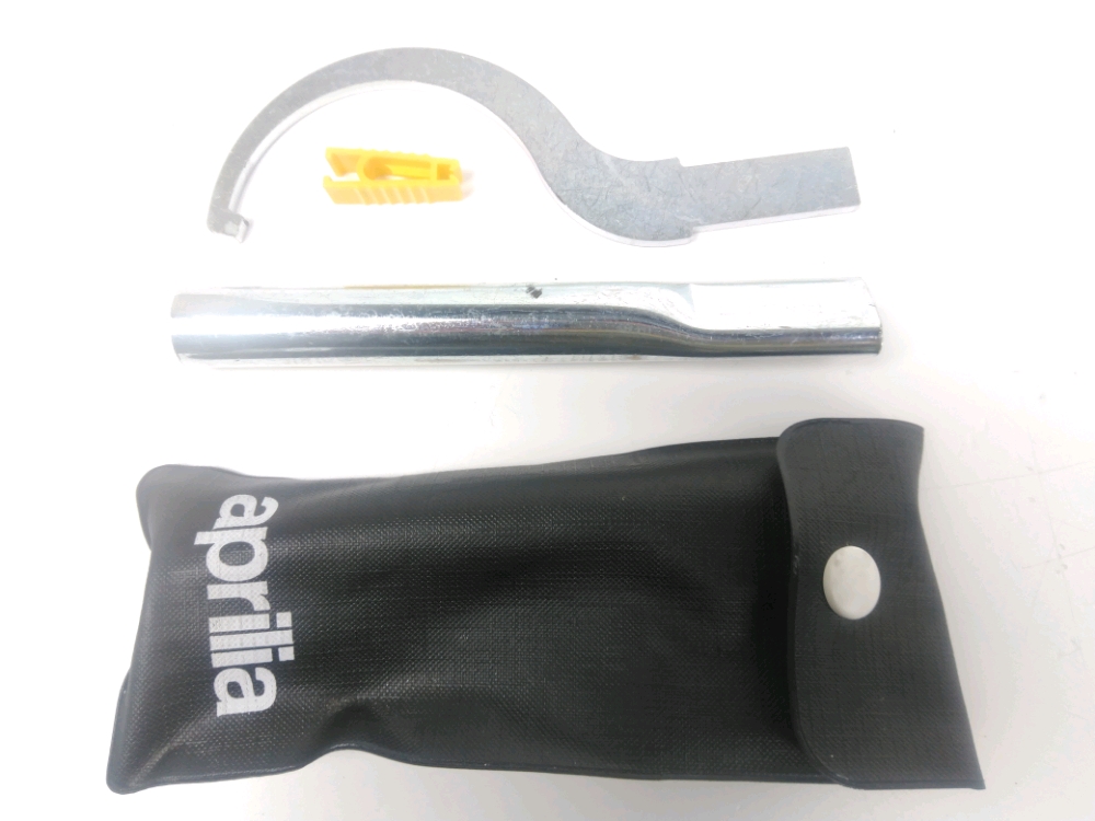 TROUSSE OUTIL