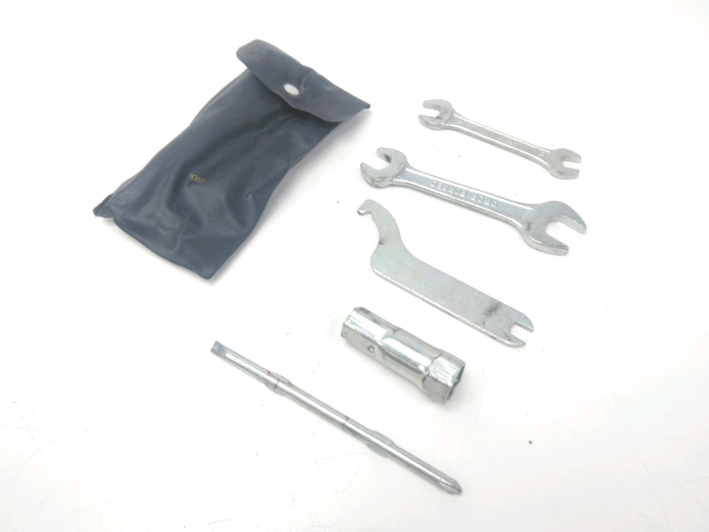 TROUSSE OUTIL