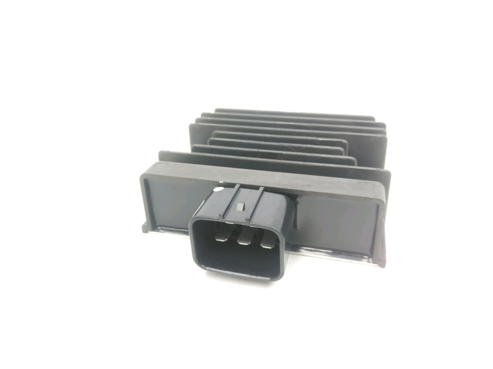 REGULATEUR DE TENSION