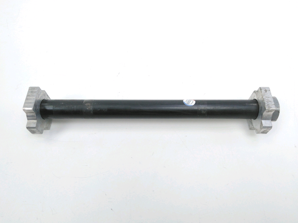 AXE DE ROUE ARRIERE