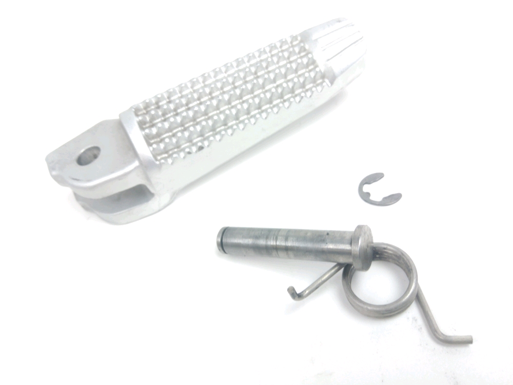 Repose pieds avant droit