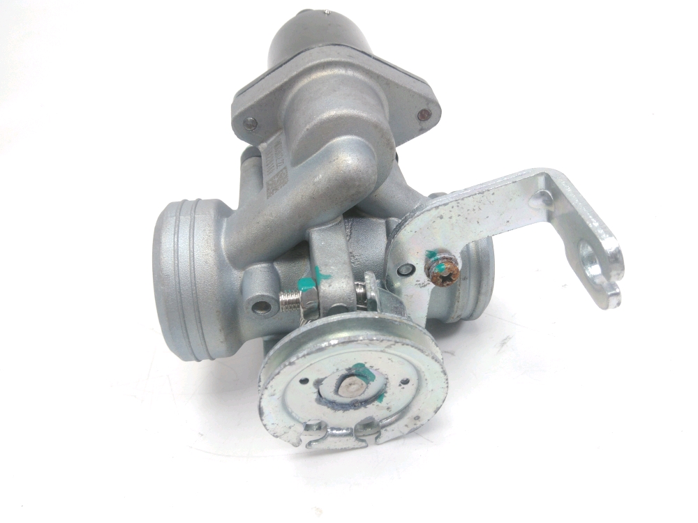 CORPS D'INJECTION DROIT