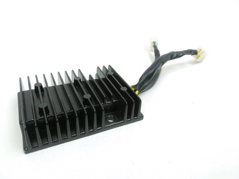 REGULATEUR DE TENSION
