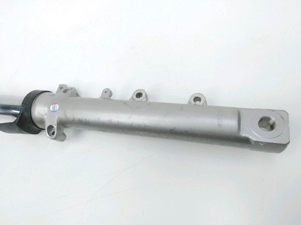 TUBE DE FOURCHE GAUCHE
