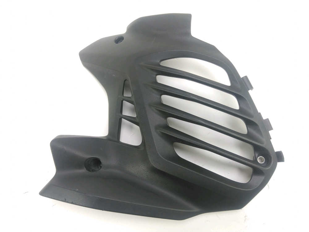 GRILLE DE RADIATEUR