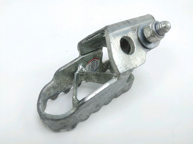 REPOSE PIEDS AVANT DROIT