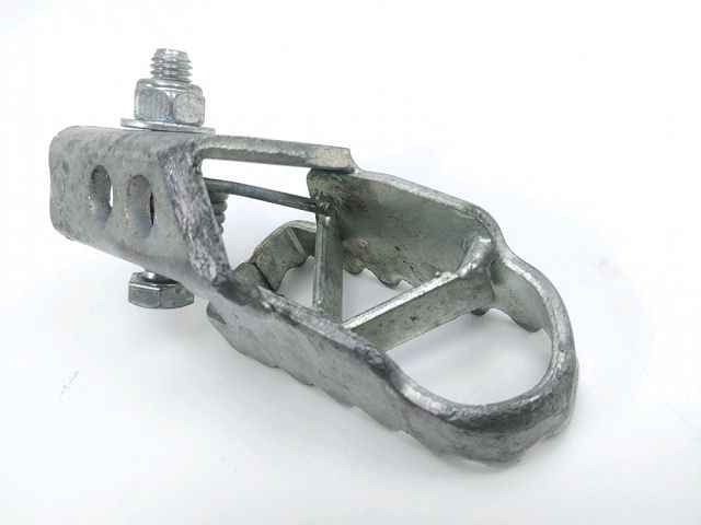 REPOSE PIEDS AVANT DROIT