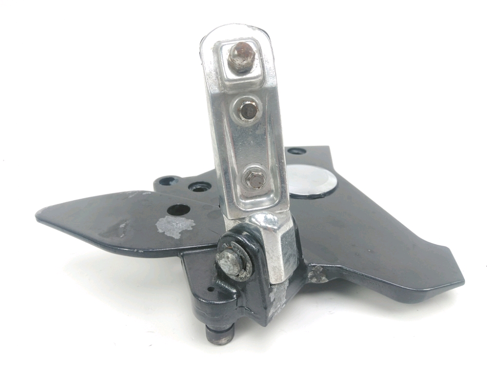 PLATINE ET REPOSE PIEDS ARRIERE DROIT