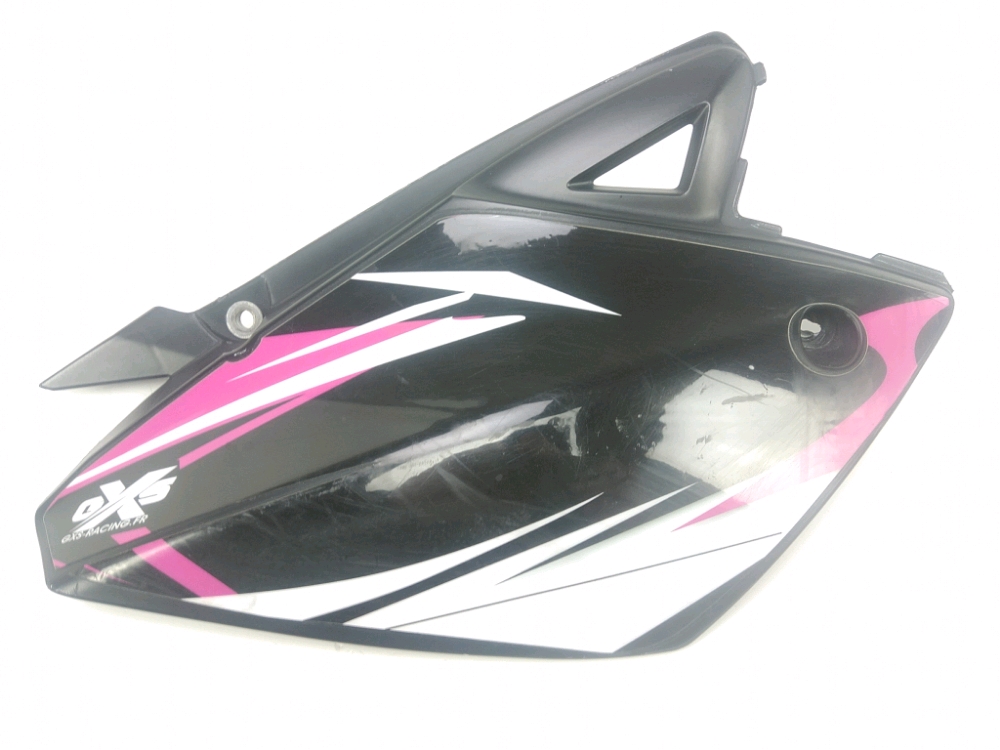 CARENAGE ARRIERE DROIT