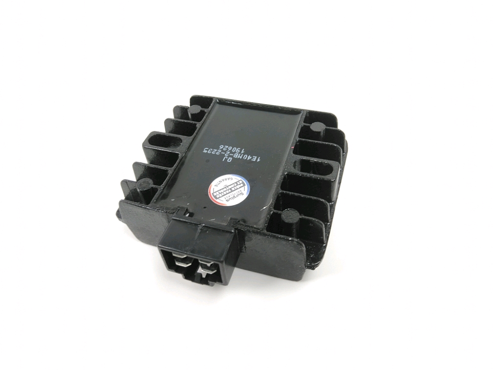 REGULATEUR DE TENSION