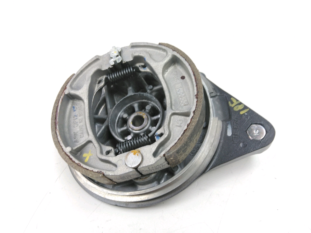 TAMBOUR ARRIERE