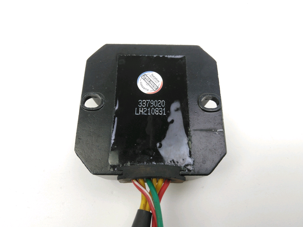 REGULATEUR DE TENSION