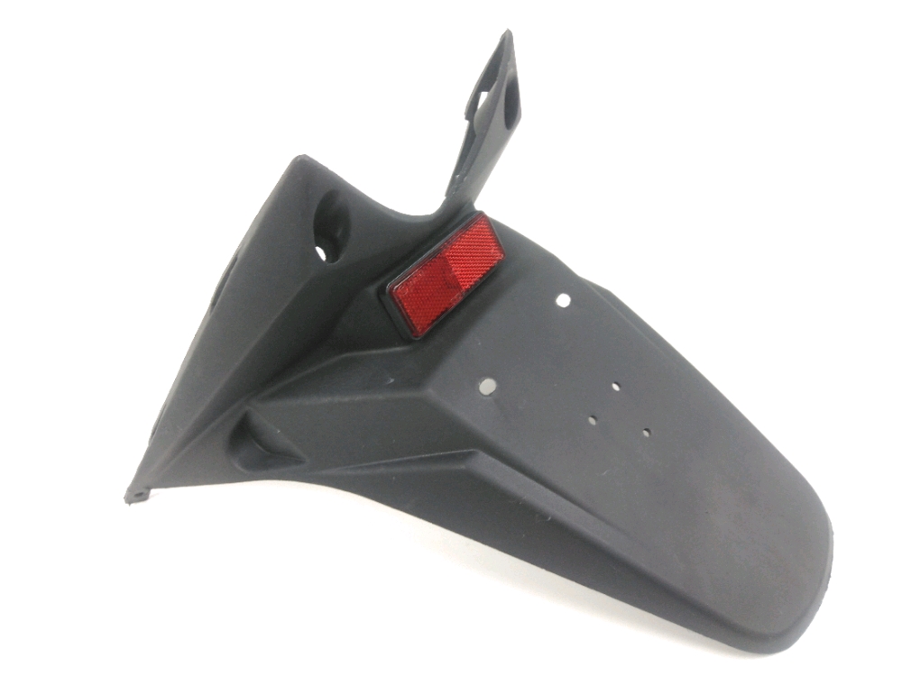SUPPORT DE PLAQUE ET ECLAIRAGE