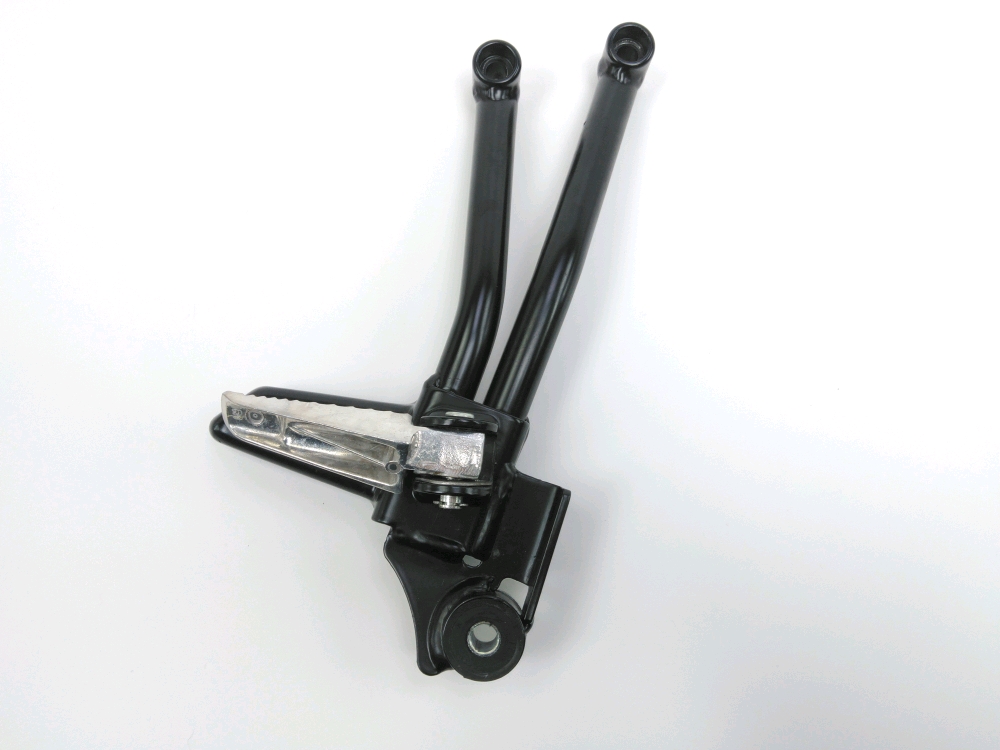 Platine et repose pieds arriere droit