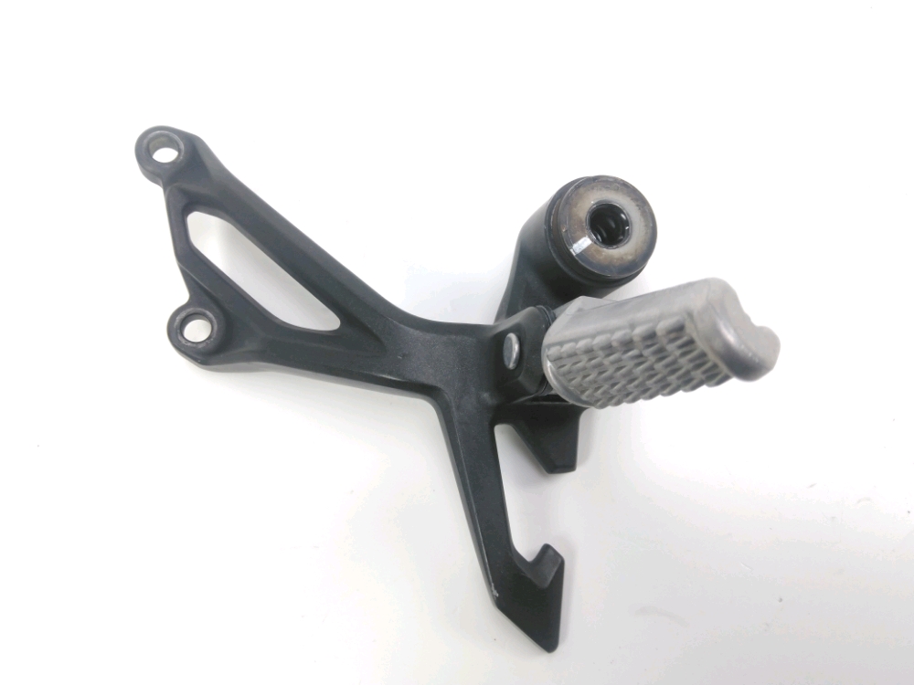 PLATINE ARRIERE DROITE COMPLETE