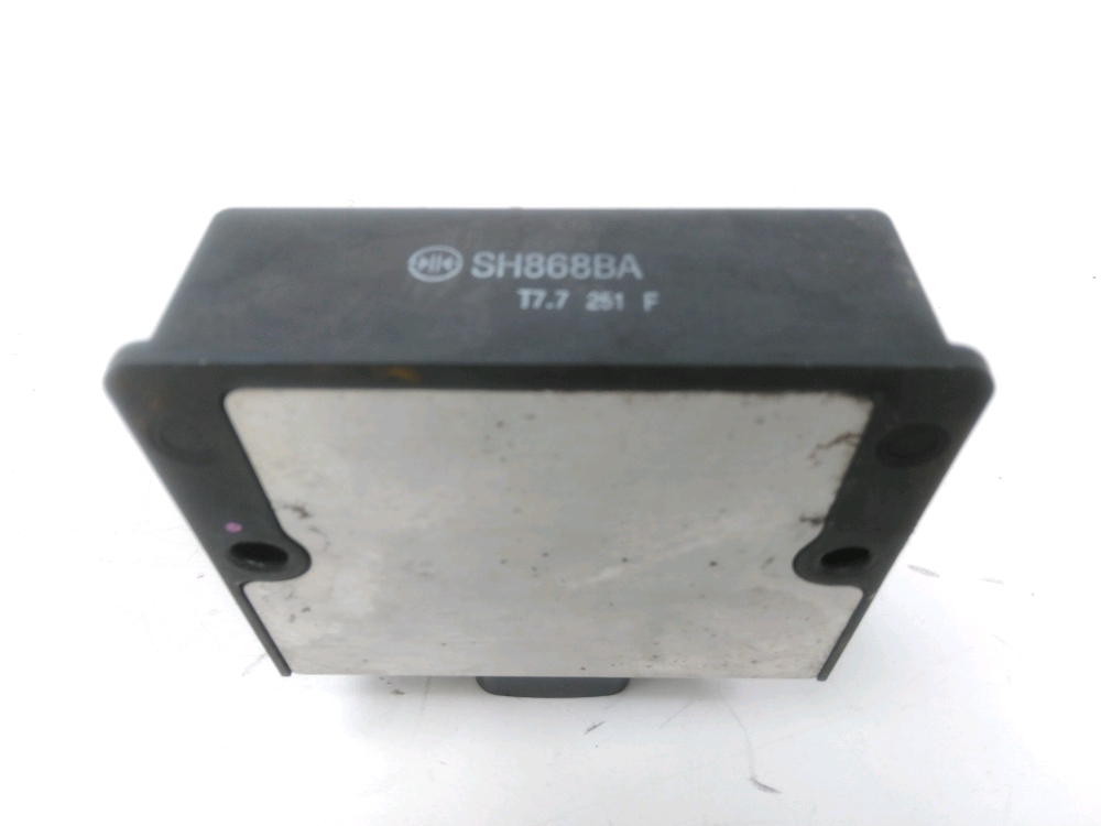 REGULATEUR DE TENSION