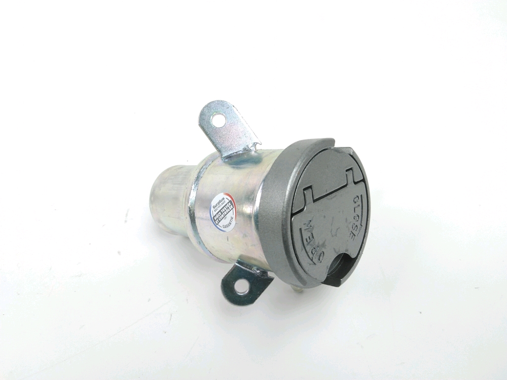 BOUCHON DE RESERVOIR