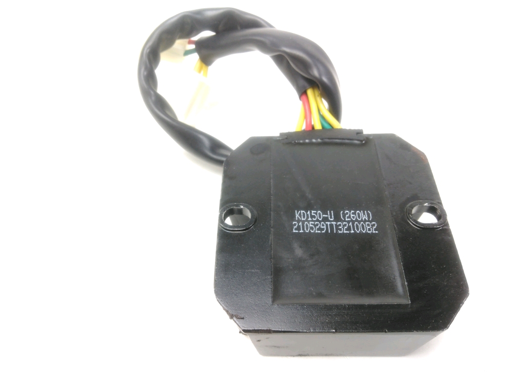 REGULATEUR DE TENSION
