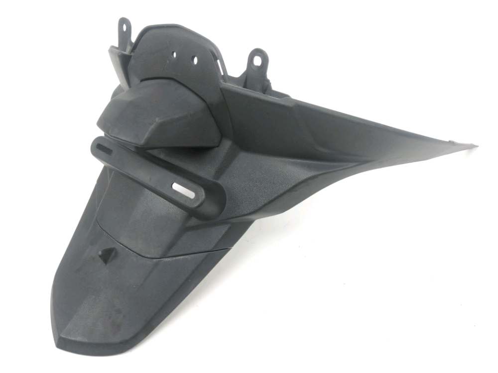 SUPPORT DE PLAQUE ET ECLAIRAGE