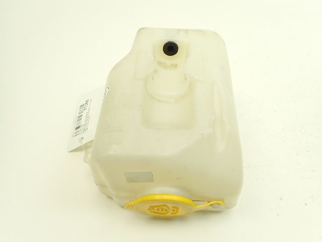 Réservoir de lave glace avant