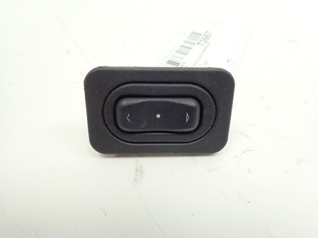 Commande lève-vitre avant droit