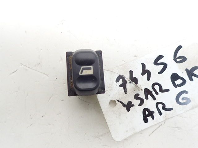 Commande lève-vitre arrière gauche