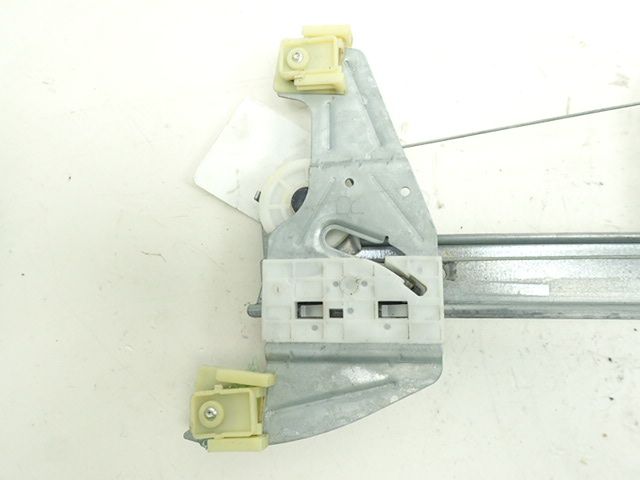 Lève-vitre électrique avant droit