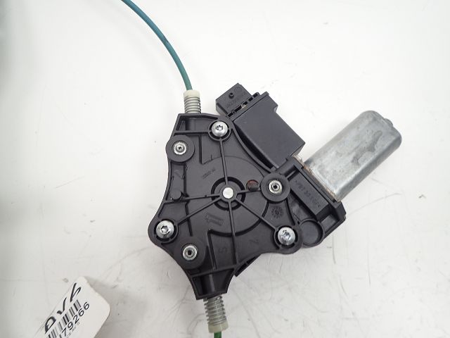 Lève-vitre électrique avant gauche