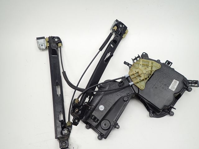 Lève-vitre électrique avant gauche