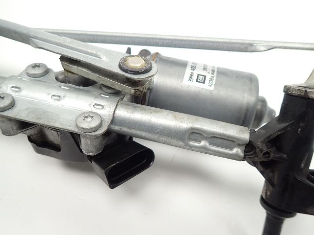 Mécanisme + moteur d'essuie glace avant