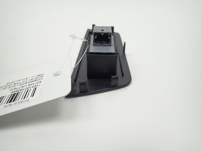 Commande lève-vitre avant droit