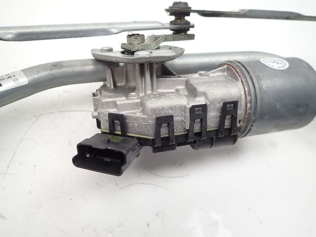 Mécanisme + moteur d'essuie glace avant
