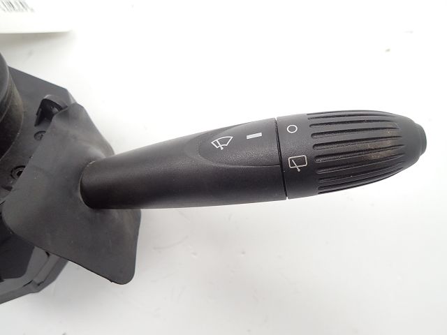 Commande sous-volant