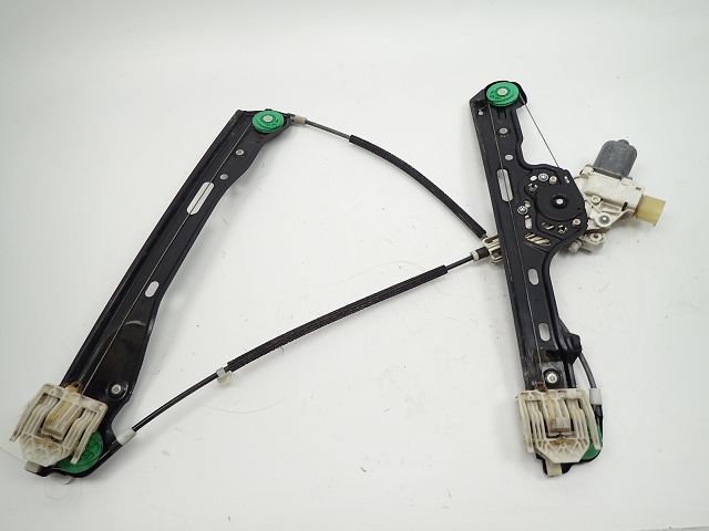 Lève-vitre électrique avant gauche